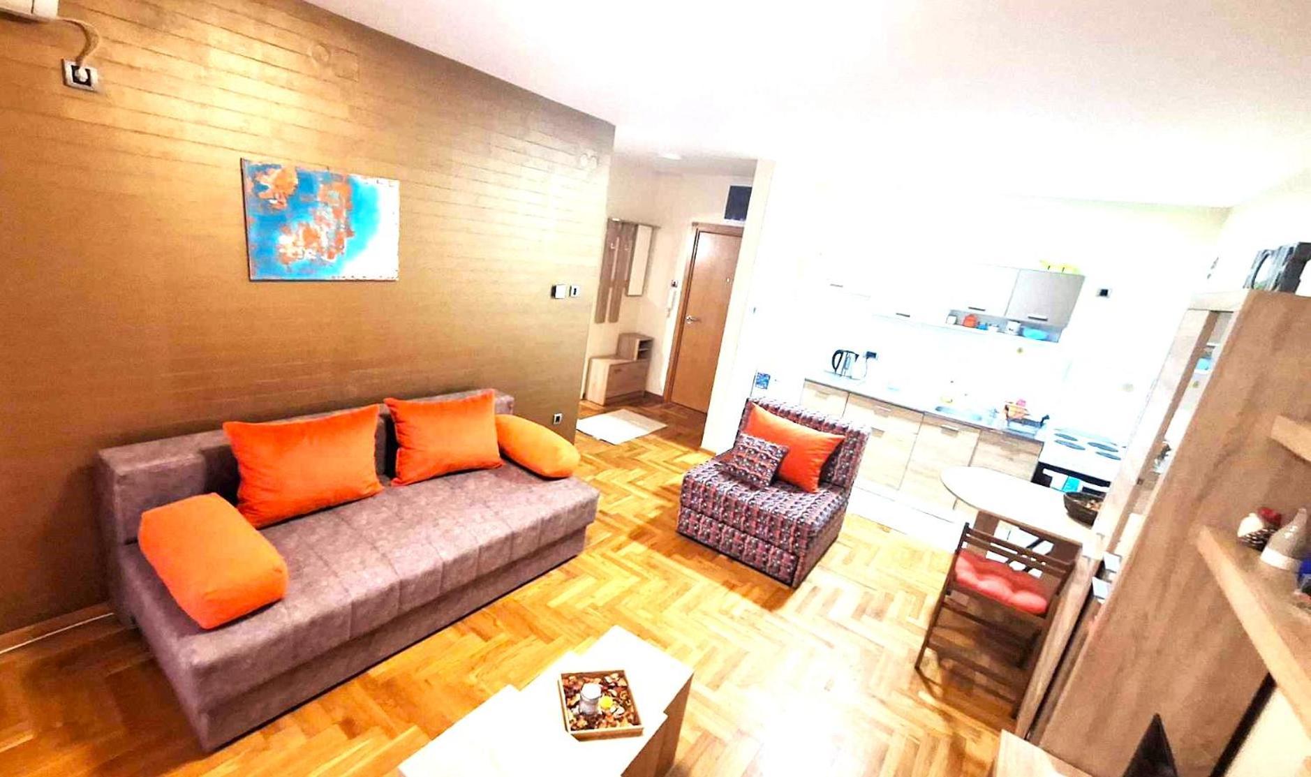 Apartment Vas Raj Novi Sad Buitenkant foto